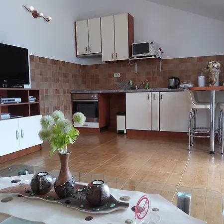 Adria And Апартаменты