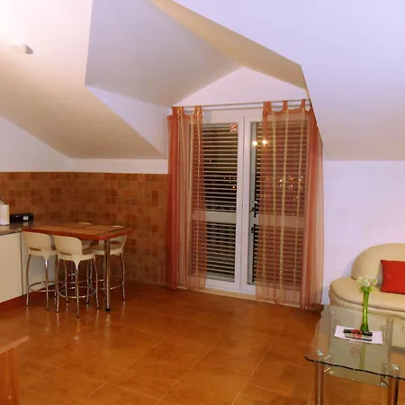 Apartmán Adria And