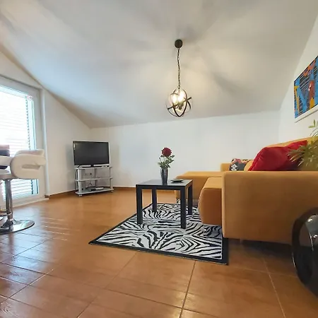 Adria And Apartamento *