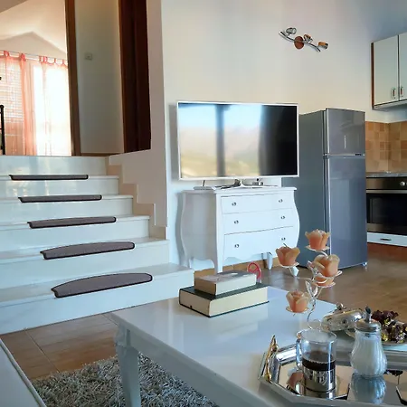 Adria And Apartamento