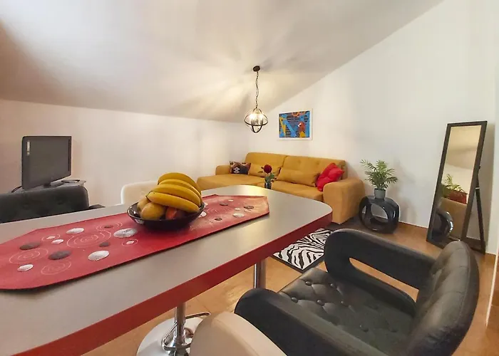 Adria And Apartman *