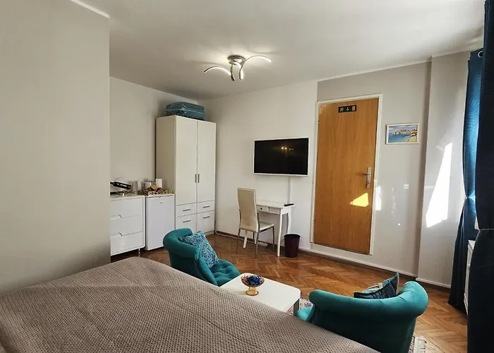 Adria And دوبروفينك