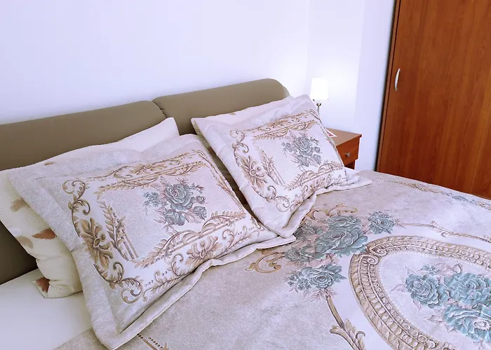 Apartman Adria And *