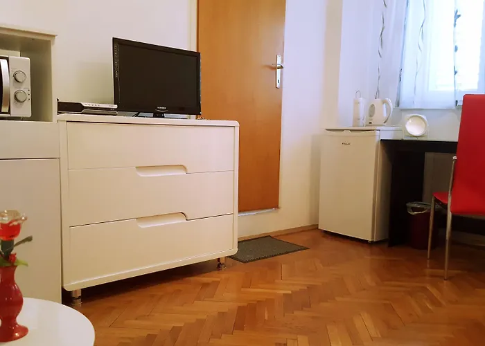 Adria And دوبروفينك