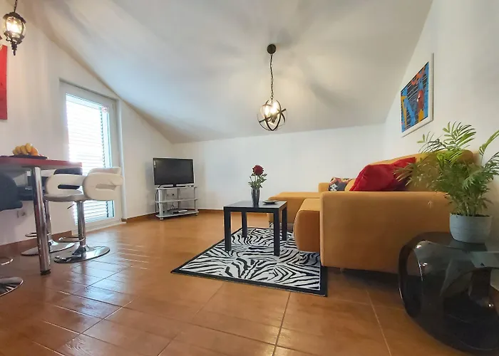 Adria And Apartman *