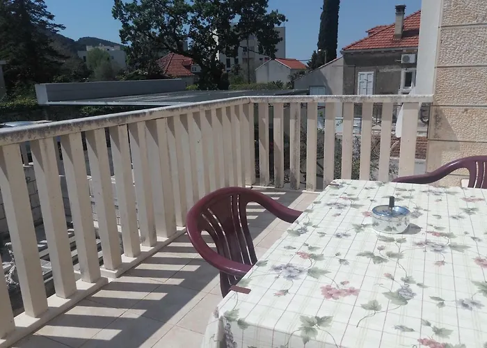 Apartman Adria And *